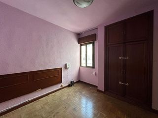 Piso en venta en Milán - Pumarín - Teatinos en Oviedo