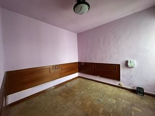 Piso en venta en Milán - Pumarín - Teatinos en Oviedo