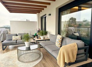 Piso en venta en Los Naranjos - Las Brisas en Marbella