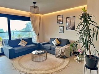 Piso en venta en Los Naranjos - Las Brisas en Marbella