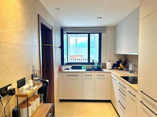 Piso en venta en Los Naranjos - Las Brisas en Marbella