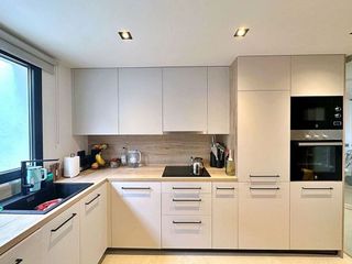 Piso en venta en Los Naranjos - Las Brisas en Marbella