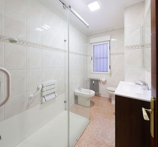 Piso en venta en Laviada en Gijón