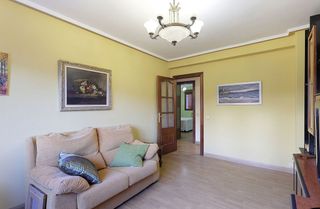 Piso en venta en Laviada en Gijón