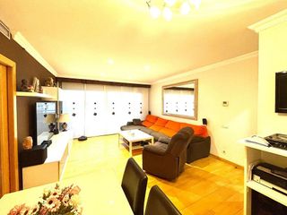 Piso en venta en Sant Andreu de Palomar en Barcelona