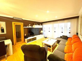 Piso en venta en Sant Andreu de Palomar en Barcelona