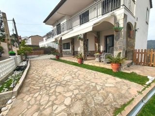 Chalet en venta en Montessol-Can Carreras en Pineda de Mar