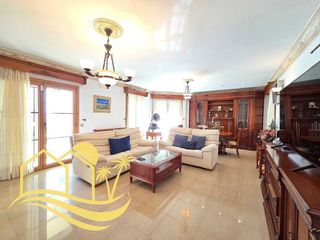 Chalet en venta en Puerto de Garrucha en Garrucha