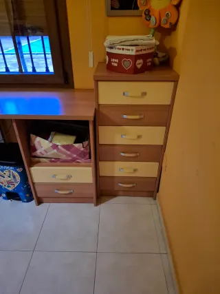 Habitación juvenil completa madera de cerezo