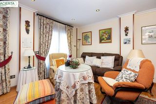 Chalet en venta en Cervantes en Granada