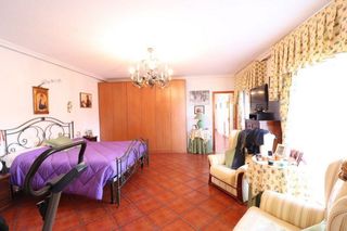 Chalet en venta en La Siesta - El Salado - Torreta en Torrevieja