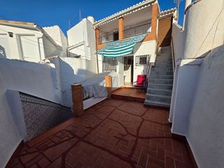 Casa adosada en venta en Alhaurín el Grande