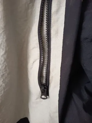 Chaqueta impermeable cortavientos