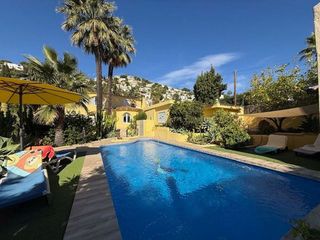 Chalet en venta en Benissa