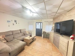 Casa adosada en venta en Andújar