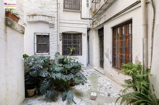 Casa adosada en venta en San Matías - Realejo en Granada