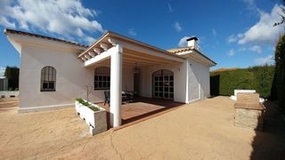 Chalet en venta en Almensilla