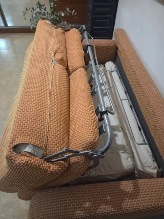 Sofá Cama Beige/Naranja Tela Muy Cómodo
