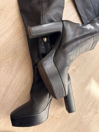 Botas altas Zara piel negras talla 40