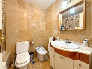 Piso en venta en Puerto - Plaza de Toros en Estepona