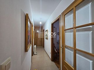 Piso en venta en Grove (O)
