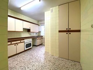 Piso en venta en Txagorritxu - El Pilar en Vitoria-Gasteiz