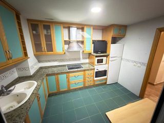 Piso en venta en Santa Cruz - Industria - Polígono Campollano en Albacete