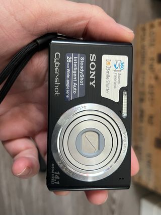 Cámara Digital Sony Cyber-shot DSC-W610 Negra