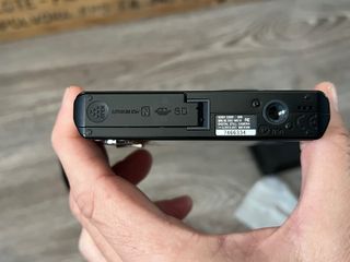 Cámara Digital Sony Cyber-shot DSC-W610 Negra