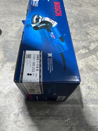 Radial Bosch GWS 7-115 E