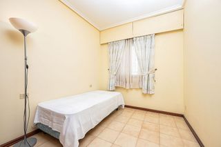 Piso en venta en Arenales - Lugo - Avenida Marítima en Palmas de Gran Canaria(Las)