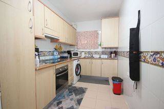 Piso en venta en Cabo Pino - Reserva de Marbella en Marbella