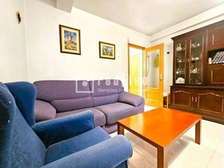 Piso en venta en Reyes en Parla