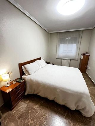 Piso en venta en Santa Cruz - Industria - Polígono Campollano en Albacete