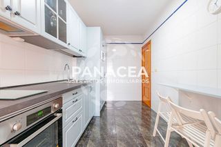 Piso en venta en El Puerto - Romanilla en Roquetas de Mar