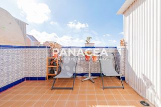 Piso en venta en El Puerto - Romanilla en Roquetas de Mar