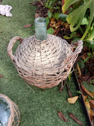 Lote 2 bottiglie antiche in vetro