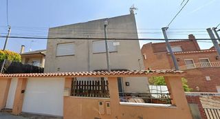 Piso en venta en Les Torres - Ca n'Alzamora en Rubí