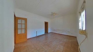 Casa pareada en venta en Creu de Barberà en Sabadell