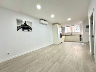 Piso en venta en Sants en Barcelona