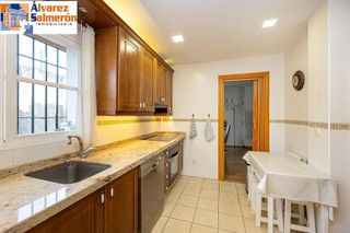 Casa pareada en venta en Ogíjares