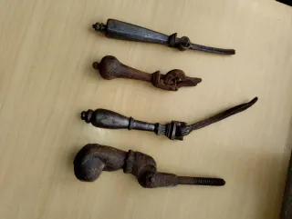 Llamador de puerta antiguo