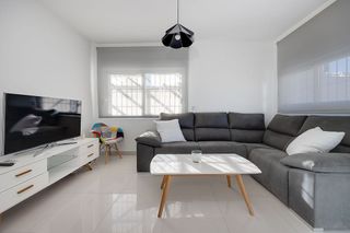 Casa pareada en venta en La Siesta - El Salado - Torreta en Torrevieja