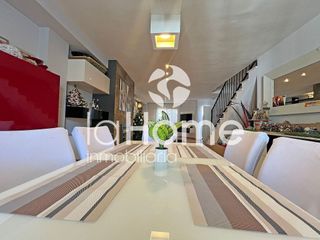 Casa pareada en venta en La Conarda en Pobla de Vallbona (la)