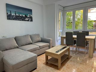 Piso en venta en Mercado en Alicante