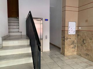 Piso en venta en Mercado en Alicante