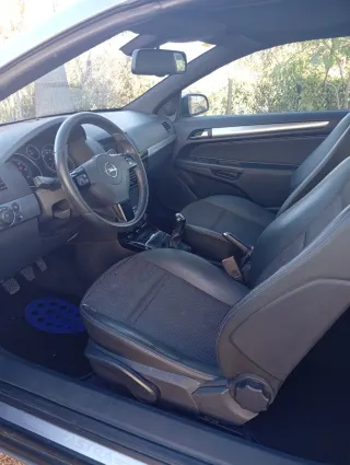 Opel Astra 2007