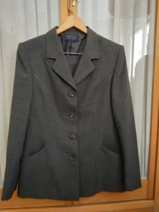 Traje chaqueta y falda Merletti Talla 46