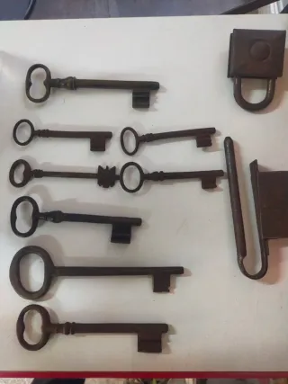 Llaves y candados antiguos