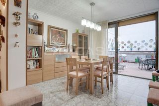 Chalet en venta en Artigas - Llefià en Badalona